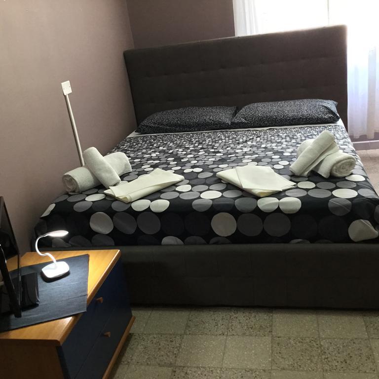 B&B Italia Napoli Habitación foto